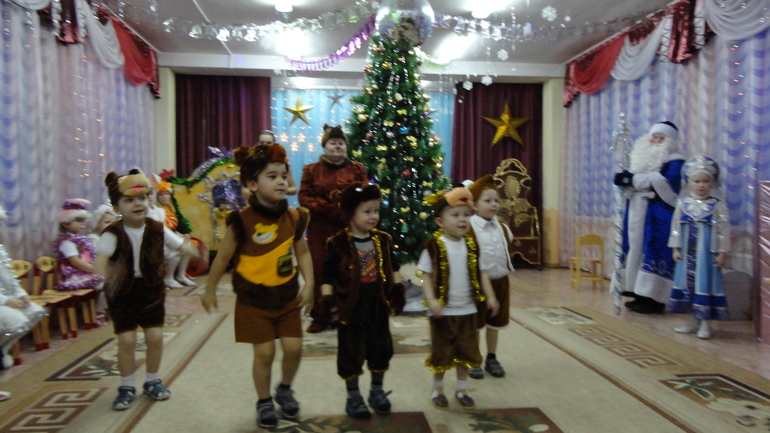 Наш первый утренник)))