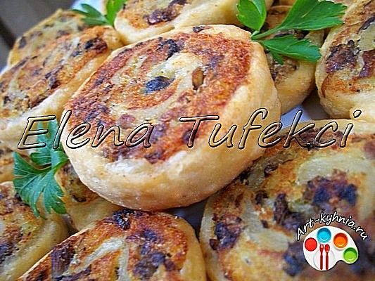 "Картофельно-грибные спиральки"