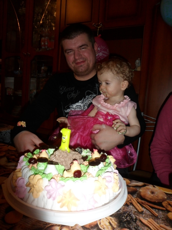 Вот и пролетел 1 год жизни)))))