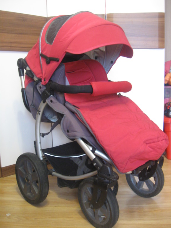 Продам коляску X-Lander -5000р.