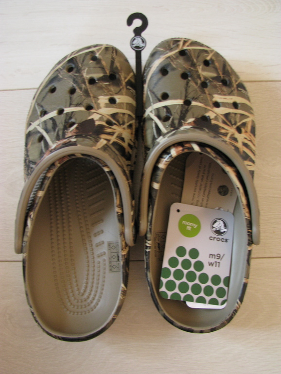 Пристрой тапки Crocs, новые