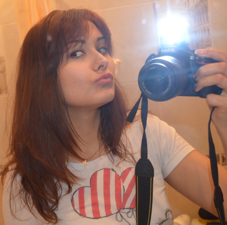 потемнел...после смывки Эстель(((