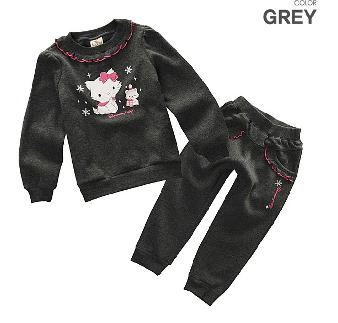 Костюмчики Hello Kitty