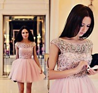 Ищу такое или похожее платье.