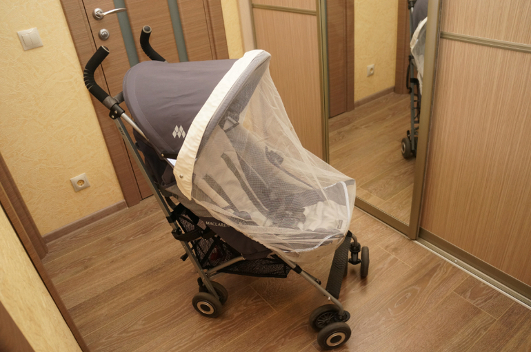 Maclaren Quest + сумка + москитка + чехлы на колеса + дождевик