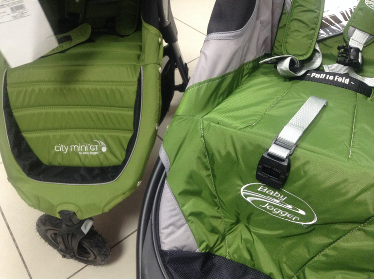 Я в ужасе, сама себя обманываю((((  снова новая коляска!! И вывод про аппа лайт.