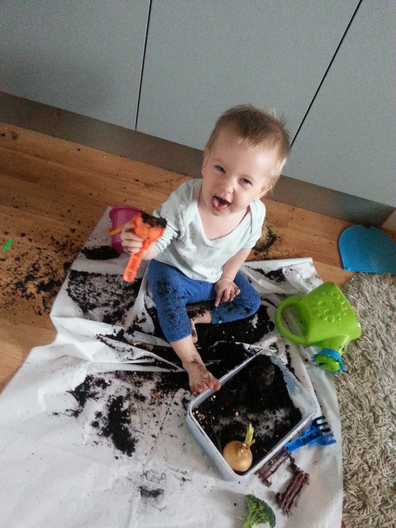 ФМ "Овощи для малышей"-день 1 огородный