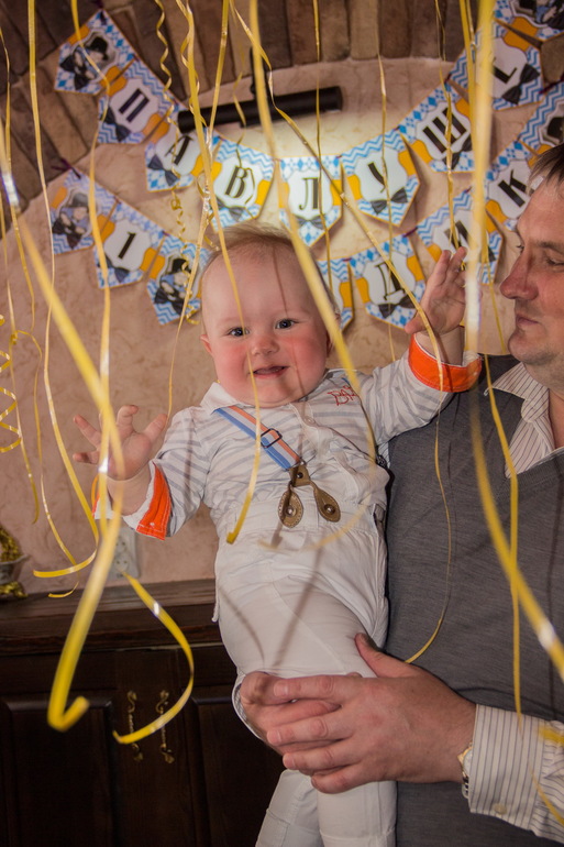 Павлуше годик )))