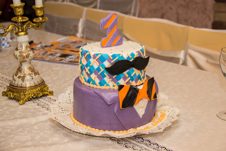 Павлуше годик )))