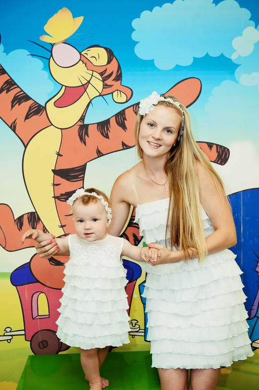 Нашей Лёльке Годик!!!