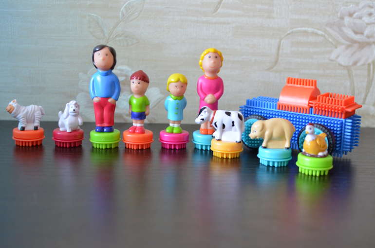 Замечательные игрушки