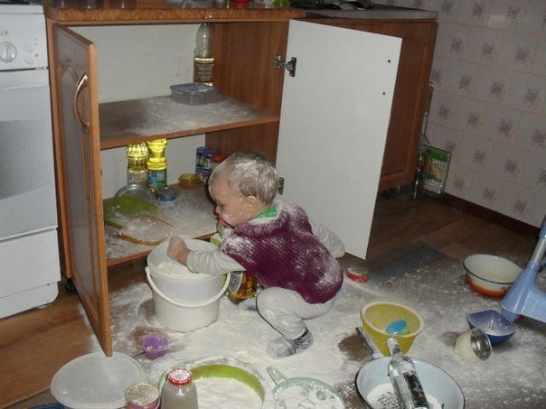 Мама, ты сиди, сиди в интернете...))