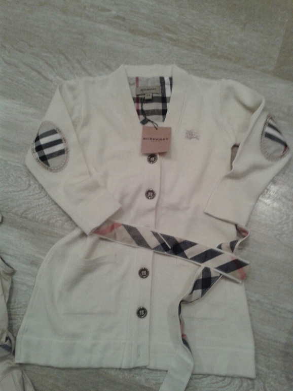 кардиган burberry на 3-4(98-104 рост)