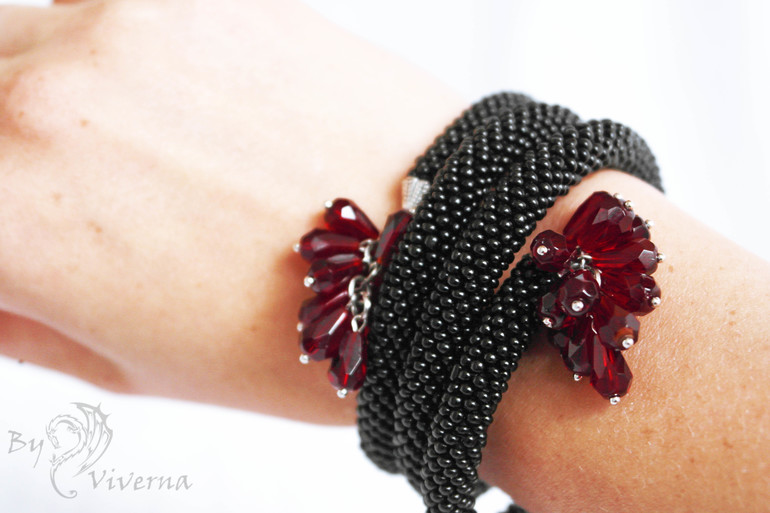 Браслеты-лариаты