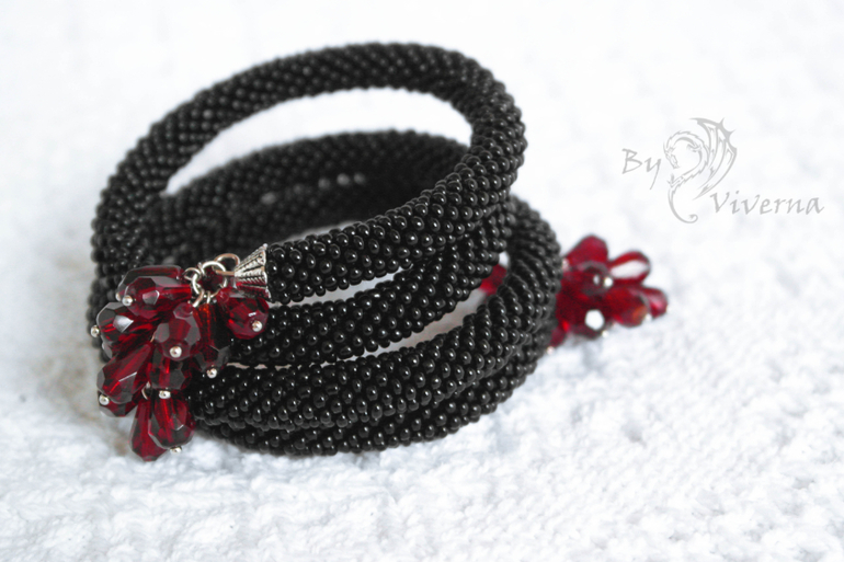 Браслеты-лариаты