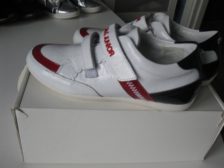 Наши кроссовки и ботинки на эту весну