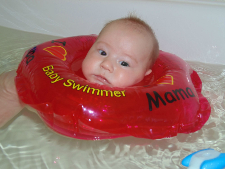 Наконец-то купили круг для купания