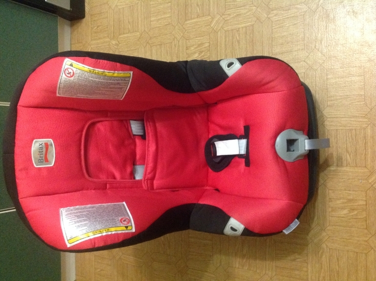 Продаю Автокресло Britax First class plus