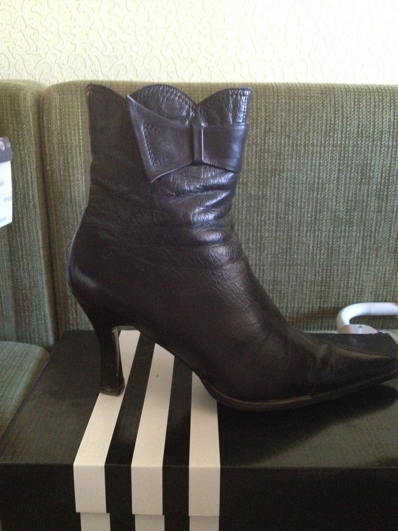 Продам детские вещи и женскую обувь