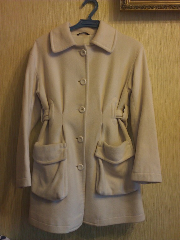 пальто для беременныx р. 42\44. 1800руб.