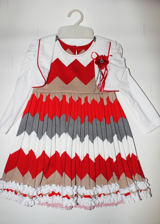 НОВОЕ (на бирке написано на рост 104 см). 500 Р