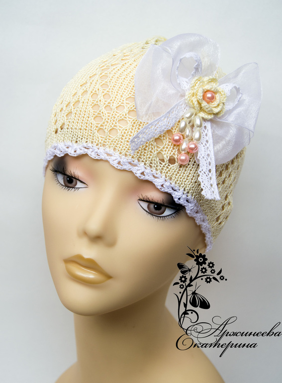 Нежная ажурная шапочка...