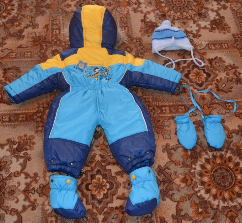 Комбинезон осень-зима 68р.(+6). 2500 руб. ПОЧТА