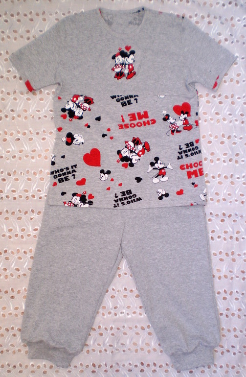 Домашние костюмчики.