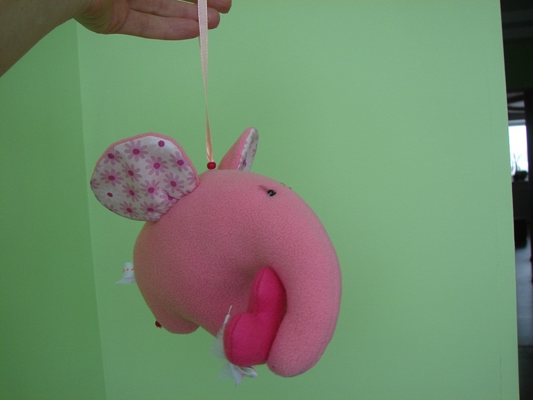 РОЗОВЫЙ СЛОН!