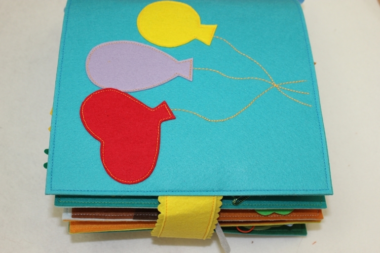 Развивающая книжка.