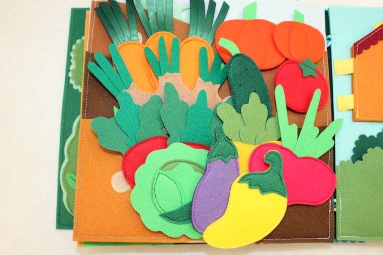 Развивающая книжка.