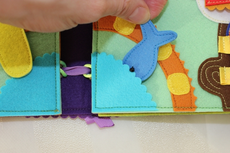 Развивающая книжка.