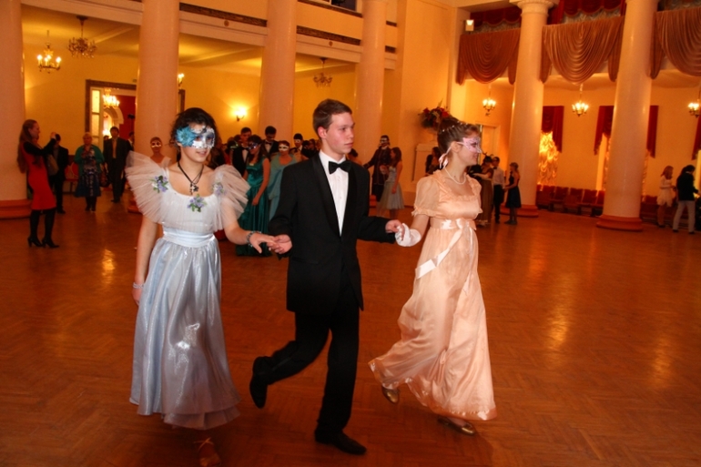 Благотворительный бал для воспитанников Дедовской школы-интерната