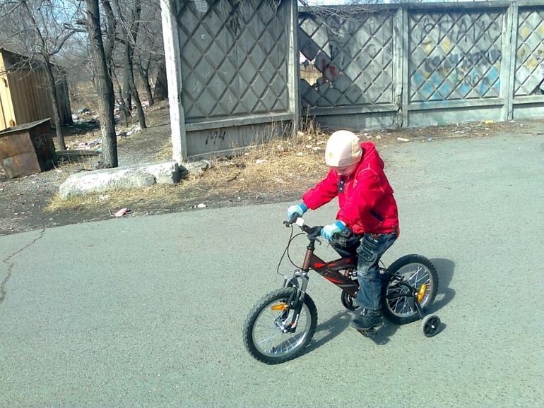 Насыщенный март