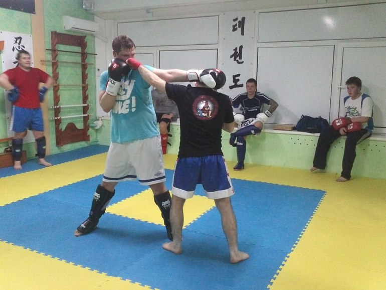 Тайский бокс для настоящих мужчин!