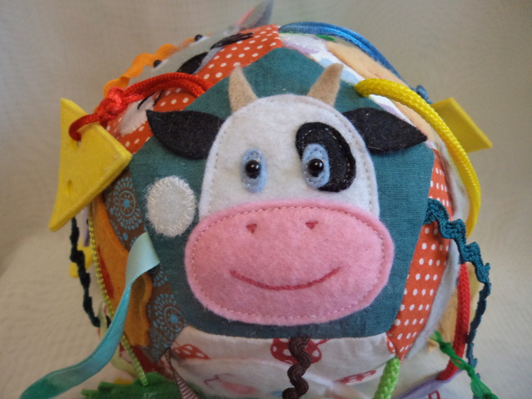 Развивающий мячик "Кто что ест"