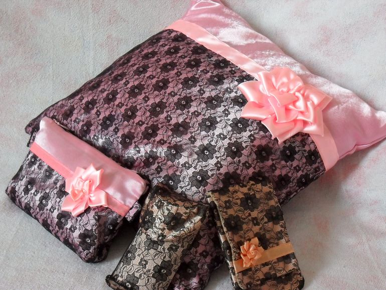 Гламурные подарочки к 8 марта ))