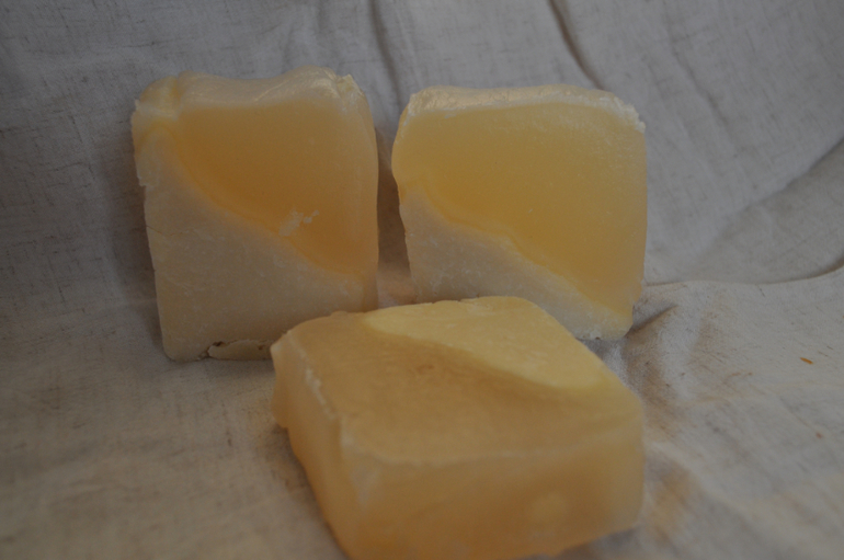 Обменяю натуральное мыло ручной работы на ваши предложения.Украина (обновлено)