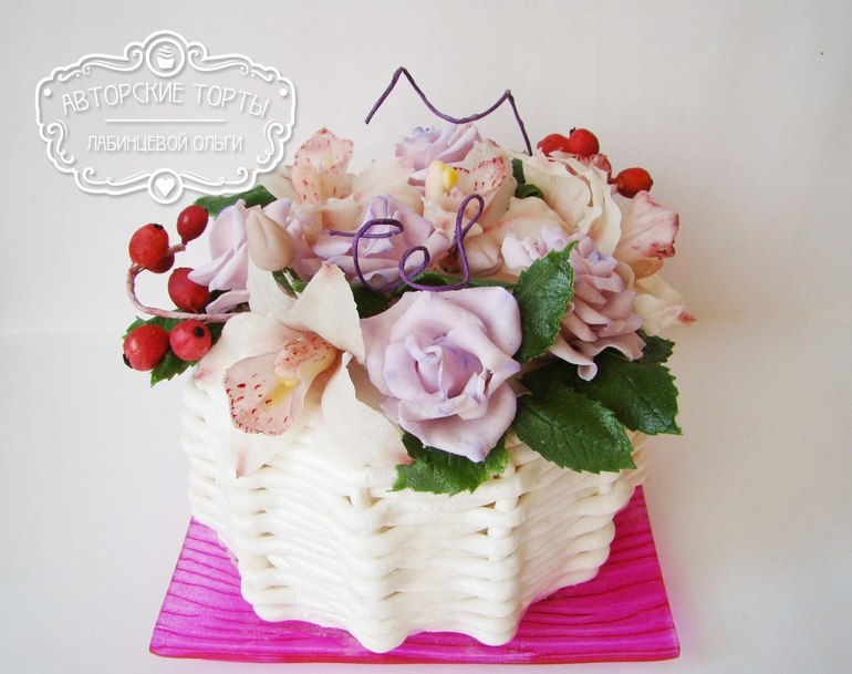 Торт корзина с цветами, на юбилей.