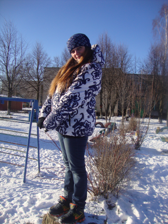 Немного нас :)