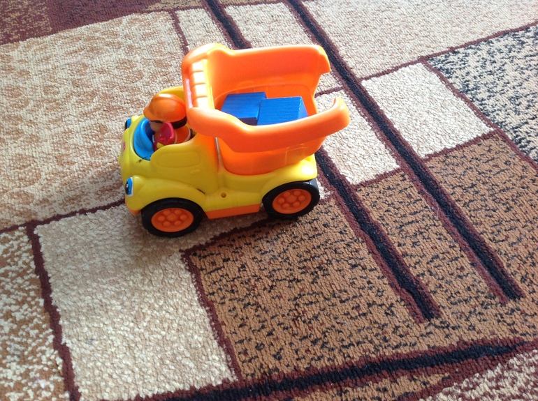 ФМ "Транспорт для малышей". День первый. Грузовик.