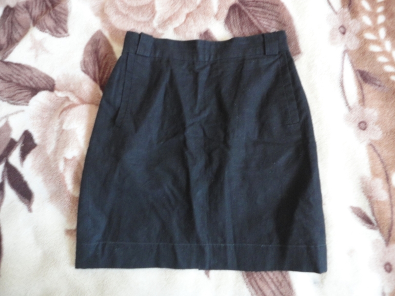 Отдам подростковые (женские вещи)38-40-42 (xs-s) раз. на небольшой рост, Москва м.Отрадное