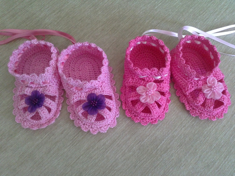 Авторские пинетки и повязки, на заказ,почта.