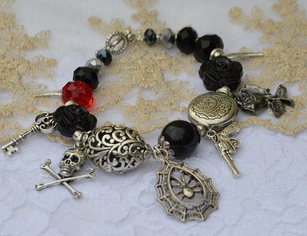 Опять черепушки)