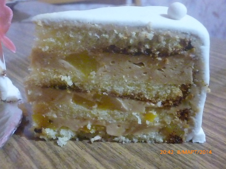 третий мастичный тортик