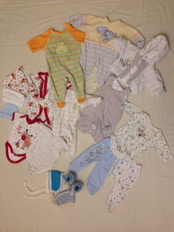 Продам детские вещи пакетом для новорожденного от 0 до 3-х мес