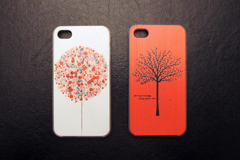 Продам чехол и крышки для Iphone 4 и 5