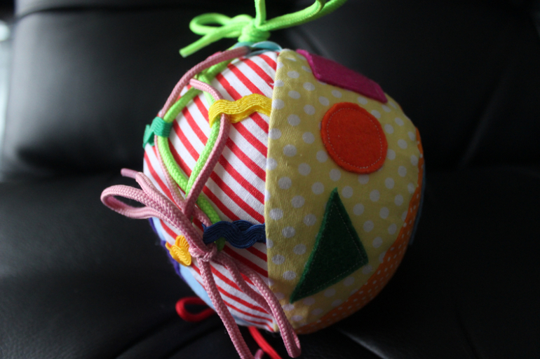 Мячик-шуршунчик