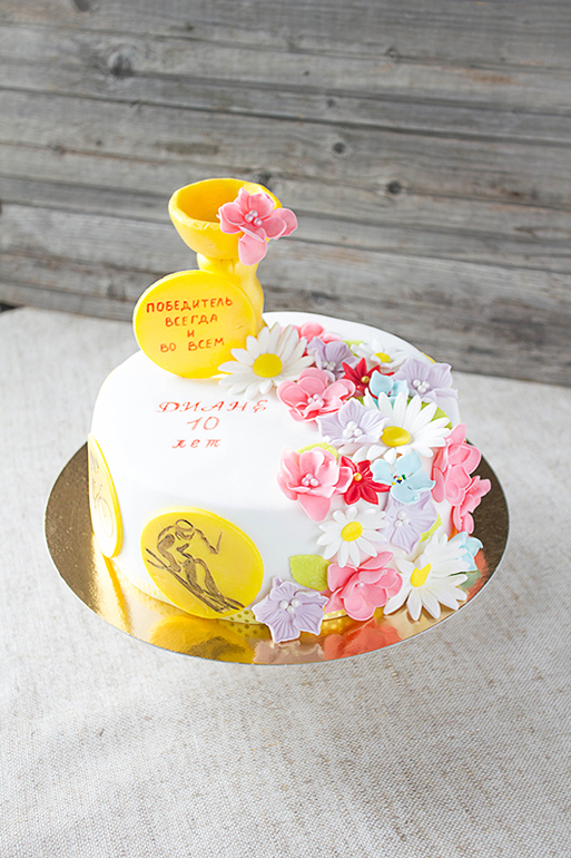 Торт для победительницы