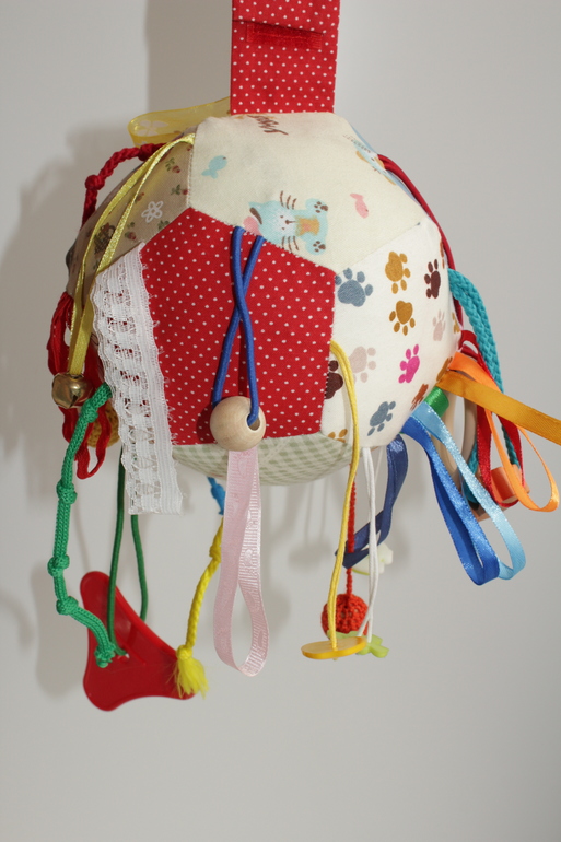 "Развивающий мячик для вашего малыша"